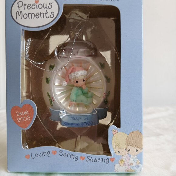 Precious Moments 2003 Baby's First Christmas ( Christmas Tree Decoration ) - Picture 7 of 8